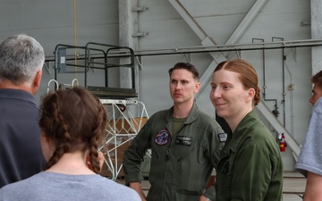MAG-24 Marines introduce Maryland NJROTC cadets to Marine aviation in Hawaii