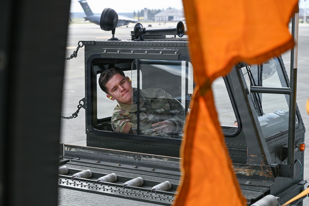 62d AW and 931st ARW execute aerial refueling training event