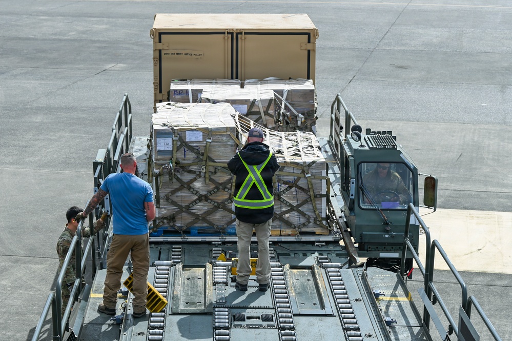 62d AW and 931st ARW execute aerial refueling training event