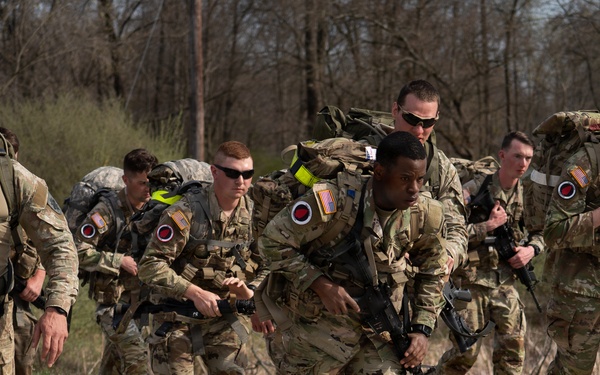 Pa. Guard State Best Warrior Competition: Day 2
