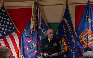 Sailors visit Veterans of Foreign Wars 1494