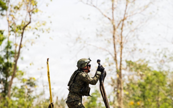 U.S. and Philippine Forces Rehearse Expeditionary Fires