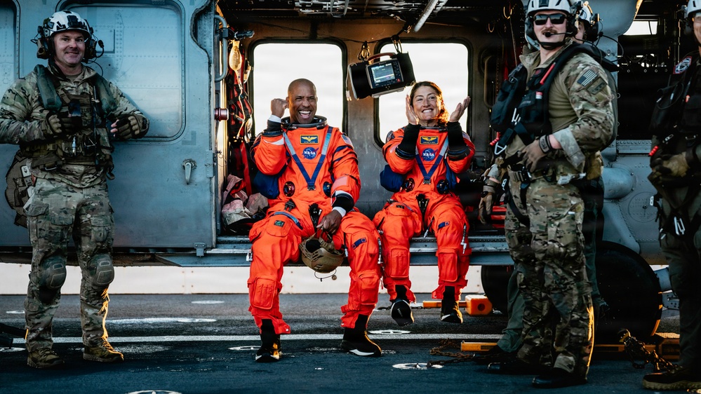 NASA Astronauts Arrive Back on Earth