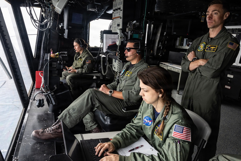 NASA Administrator, ESG3, Deputy Commander First Air Force visit USS John P. Murtha