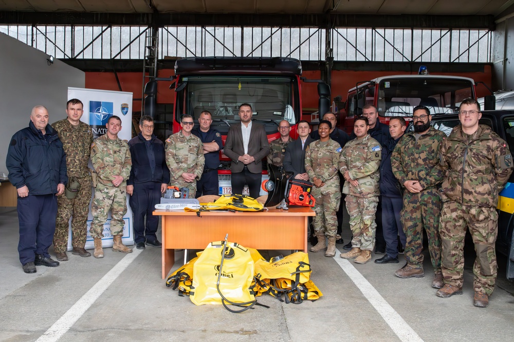 Kosovo Force (KFOR) supports Zubin Potok Fire Brigade with equipment donation
