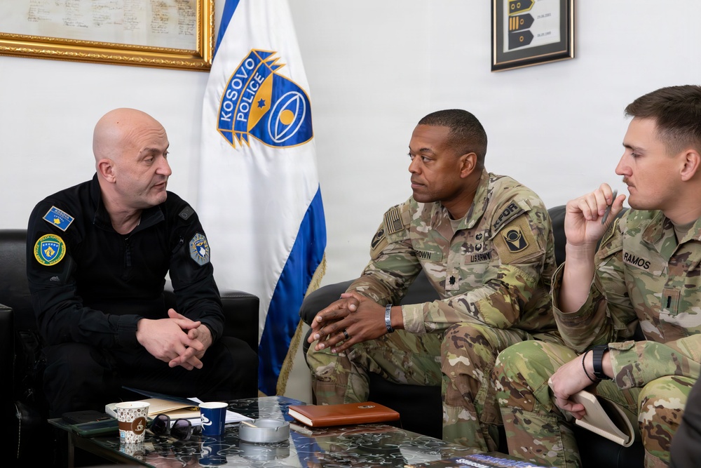 KFOR strengthens coordination with Kosovo Border Police during key leader engagement