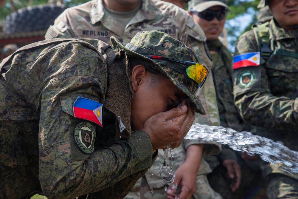 Sustaining the Force: 25th Infantry Division, Philippine Army Deliver Potable Water