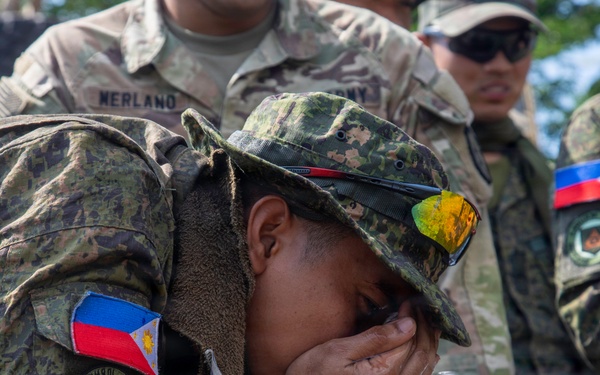 Sustaining the Force: 25th Infantry Division, Philippine Army Deliver Potable Water
