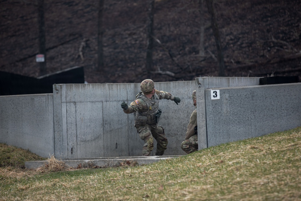 Wisconsin National Guard engineers throw live grenades