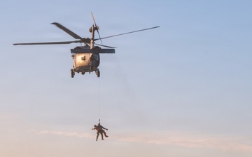 US Navy Divers Recover Nasa Astronauts