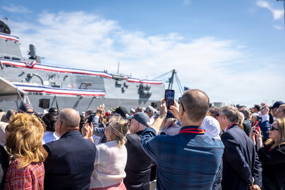 USS Harvey C. Barnum (DDG 124) Commissioning Ceremony