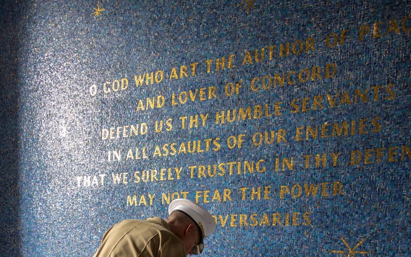 The 38th Assistant Commandant of the Marine Corps visits the Manila American Cemetery and Memorial