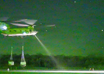 Soldiers conduct CH-47 Chinook resupply during nighttime JRTC operations