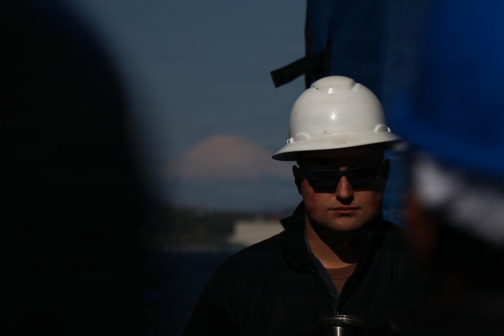 FCC Gallingerlong listen to Safety Brief prior to Ammo Onload for USS Ralph Johnson