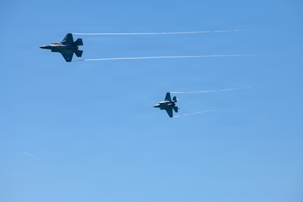 Gulf Coast Salute Airshow