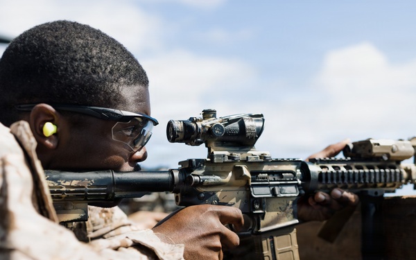 11th MEU Marines, Sailors Conduct Marksmanship Training Aboard USS Portland
