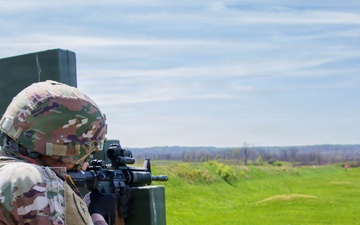 Indiana Guardsmen assigned to the 38th Infantry Division conduct weapons qualifications at Camp Atterbury.