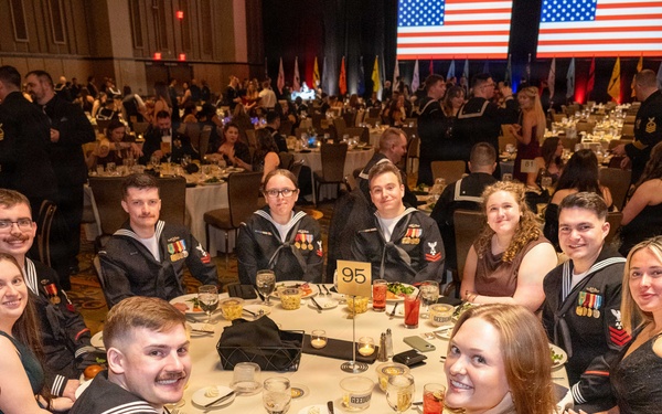 CNO delivers remarks at the Groton Area Submarine Birthday Ball
