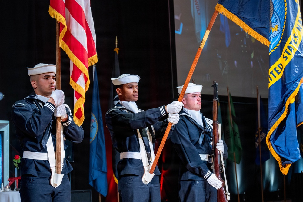 CNO delivers remarks at the Groton Area Submarine Birthday Ball