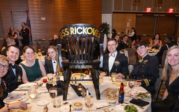 CNO delivers remarks at the Groton Area Submarine Birthday Ball