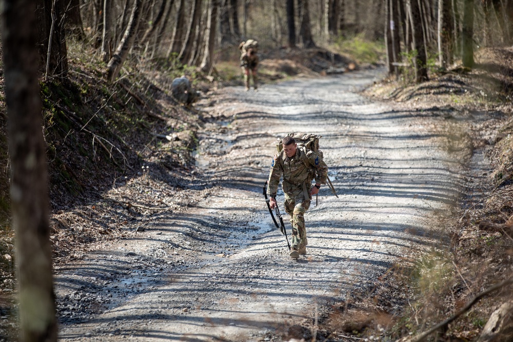 W.Va., D.C. National Guardsmen Compete in Best Warrior Competition