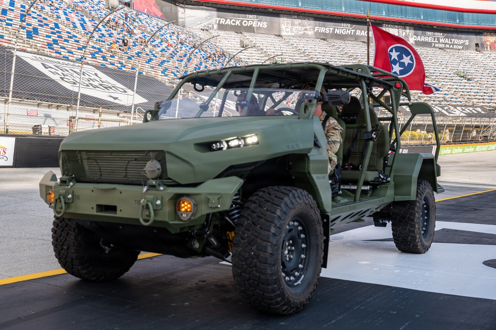 Tennessee Army National Guard Displays Modernized Force for Recruiting and Retention