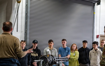 Purdue Air Force ROTC Tour the 122nd Fighter Wing
