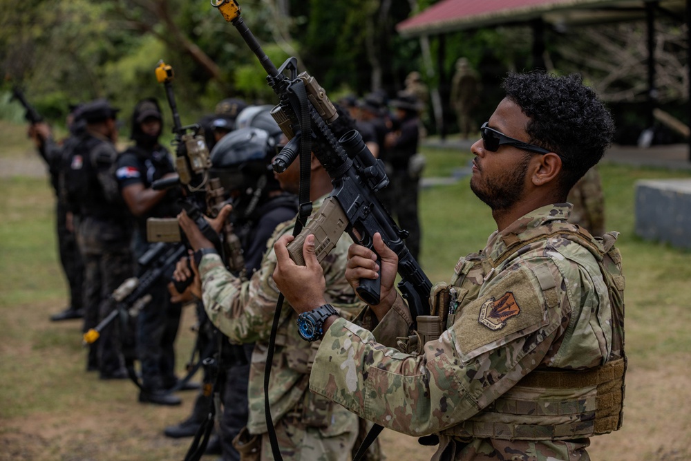 U.S. Air Force and Servicio de Protección Institucional Build Partnership in Panama