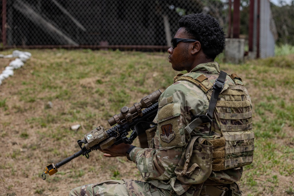 U.S. Air Force and Servicio de Protección Institucional Build Partnership in Panama