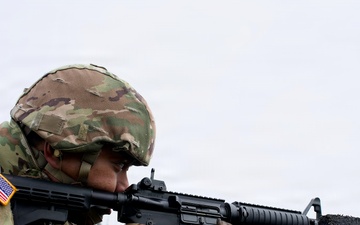 910th Engineer Support Company Soldiers sharpen marksmanship skills