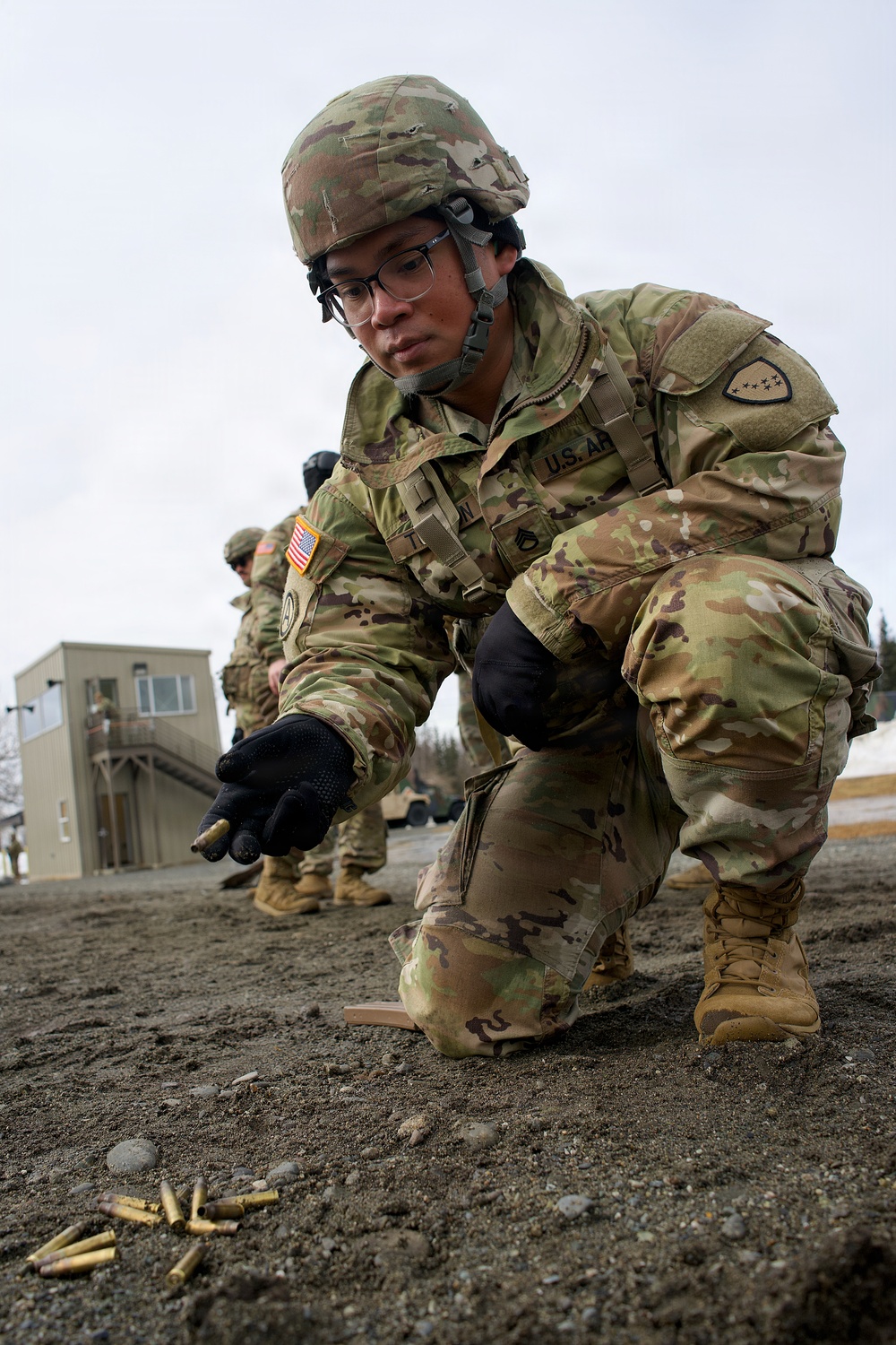 910th Engineer Support Company Soldiers sharpen marksmanship skills