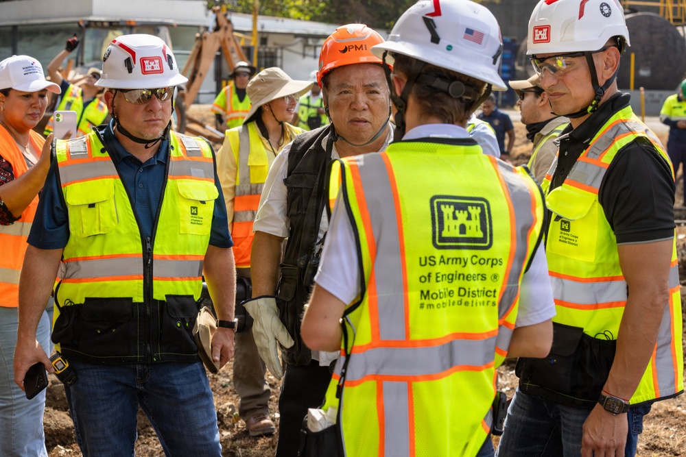 Joint Engineering Effort Assesses Bridge of the Americas in Panama