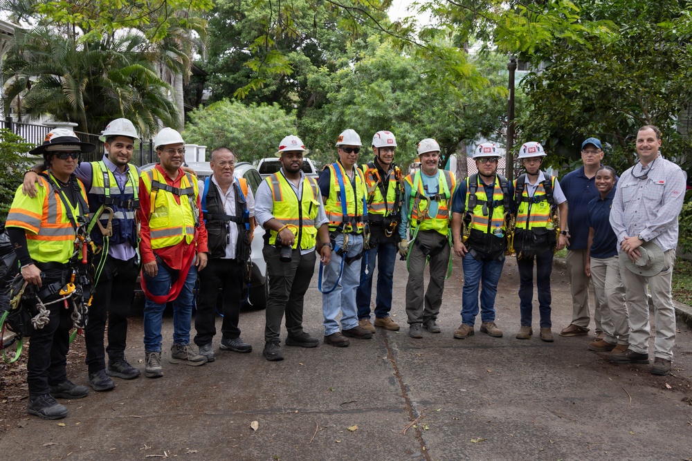 Joint Engineering Effort Assesses Bridge of the Americas in Panama