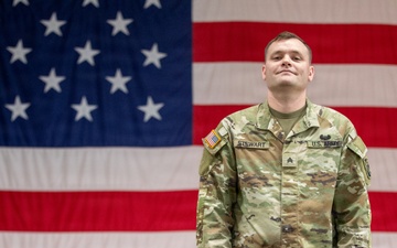 301st HHD recognizes Soldiers