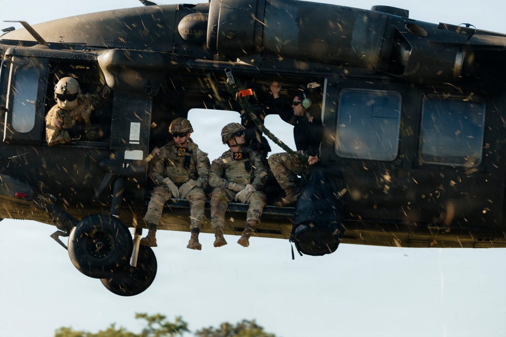 7th Infantry Division Soldiers Compete in the Best Ranger Competition
