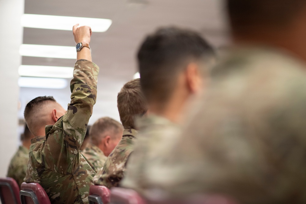 Arizona Army National Guard team leadership development program