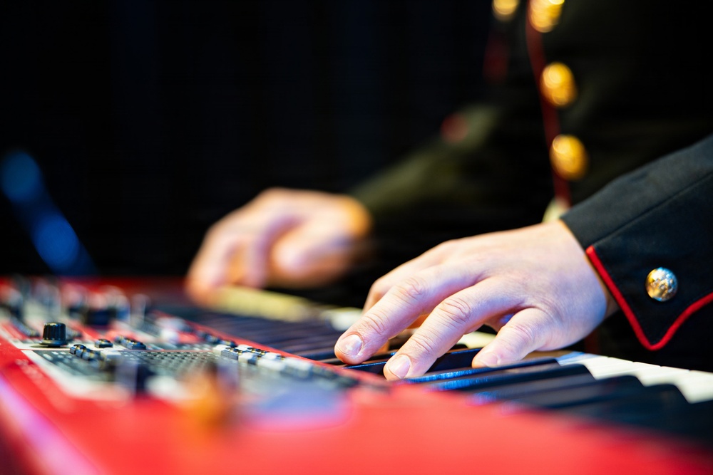 Marine Band San Diego Performs at Sheboygan South High School