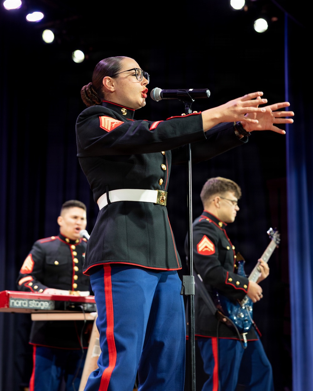 Marine Band San Diego Performs at Sheboygan Falls High School