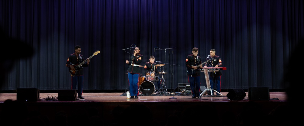 Marine Band San Diego Performs at Sheboygan Falls High School