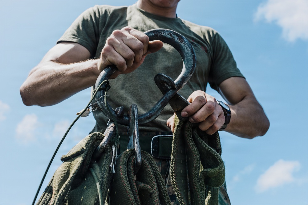 11th MEU Marines Conduct Cargo Loading Exercise Aboard USS Portland