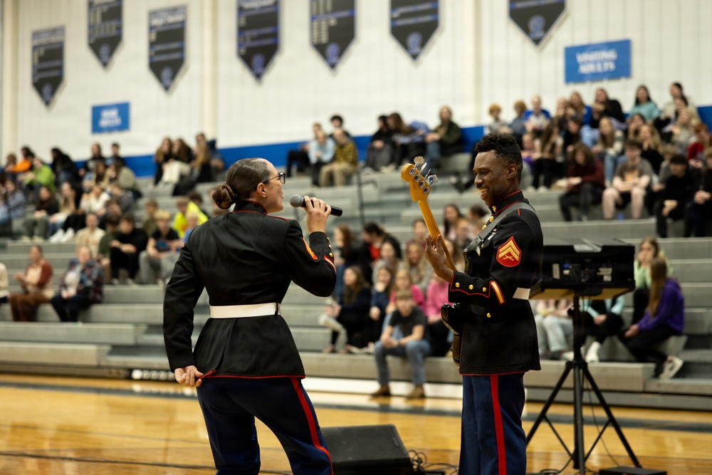 Marine Band San Diego Performs at Random Lake High School