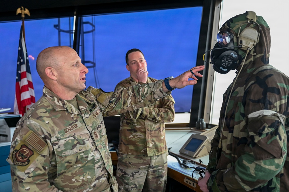 7th AF command chief immerses with the 8th OG