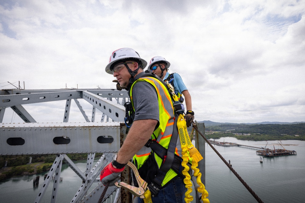 USACE Engineers Conduct Bridge Assessment in Panama