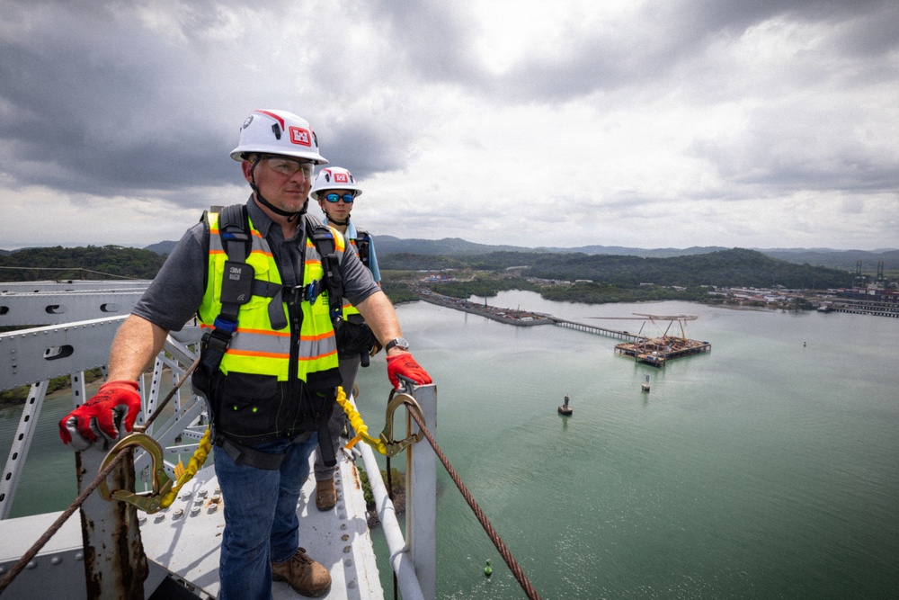 USACE Engineers Conduct Bridge Assessment in Panama