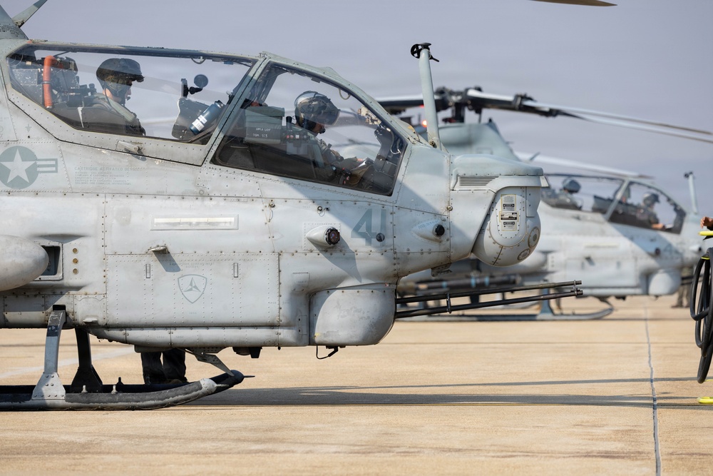 HMLA-369 departs Osan Air Base