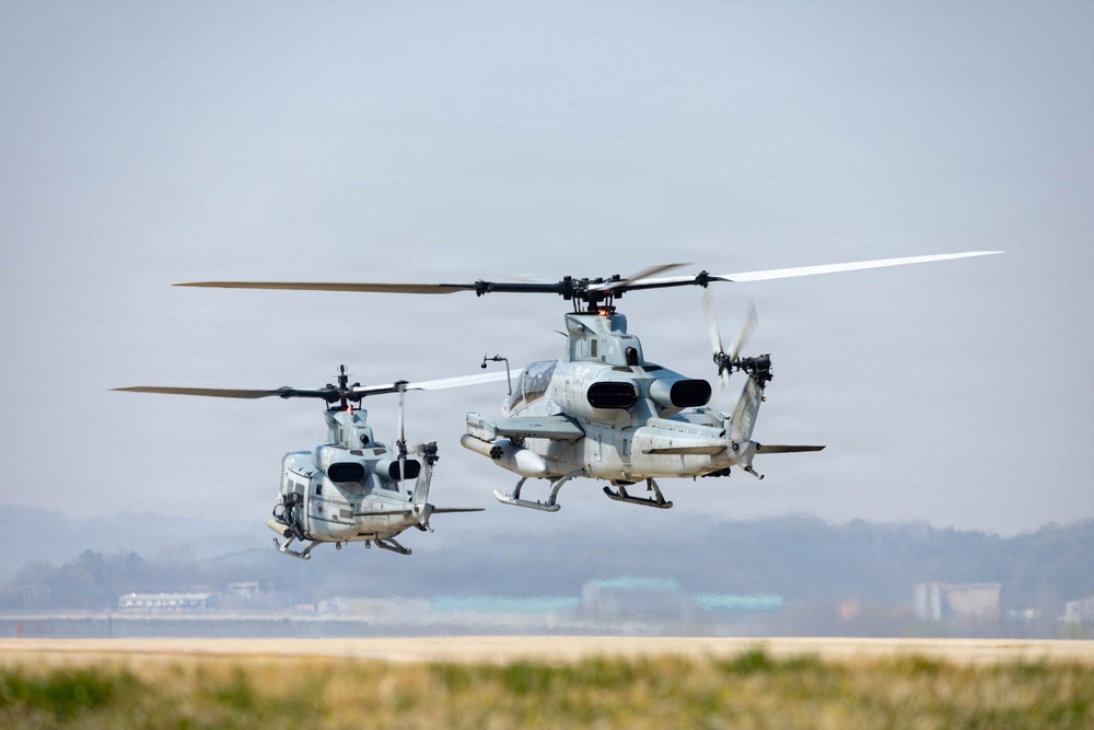 HMLA-369 departs Osan Air Base
