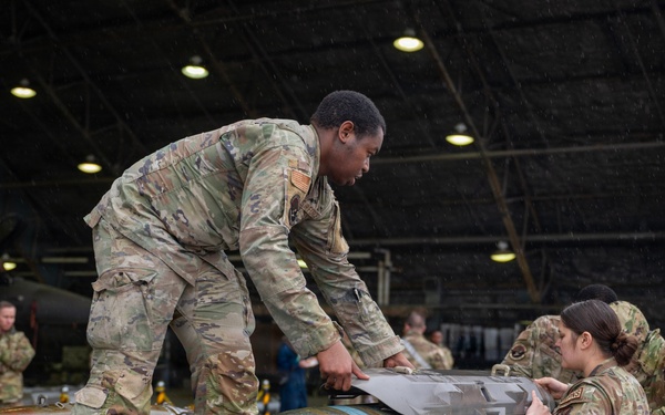 1Q Ammo Bomb Building and Loading Competition