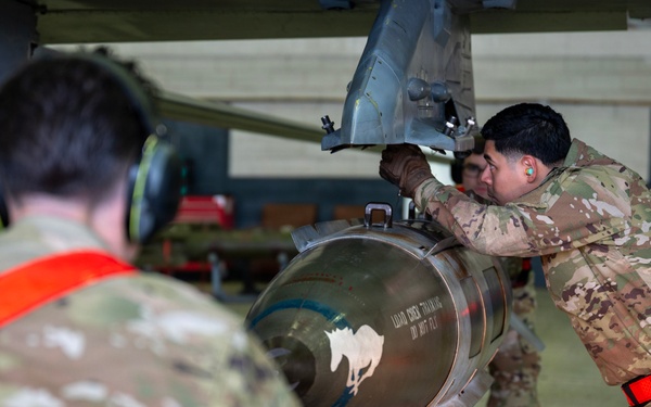 1Q Ammo Bomb Building and Loading Competition