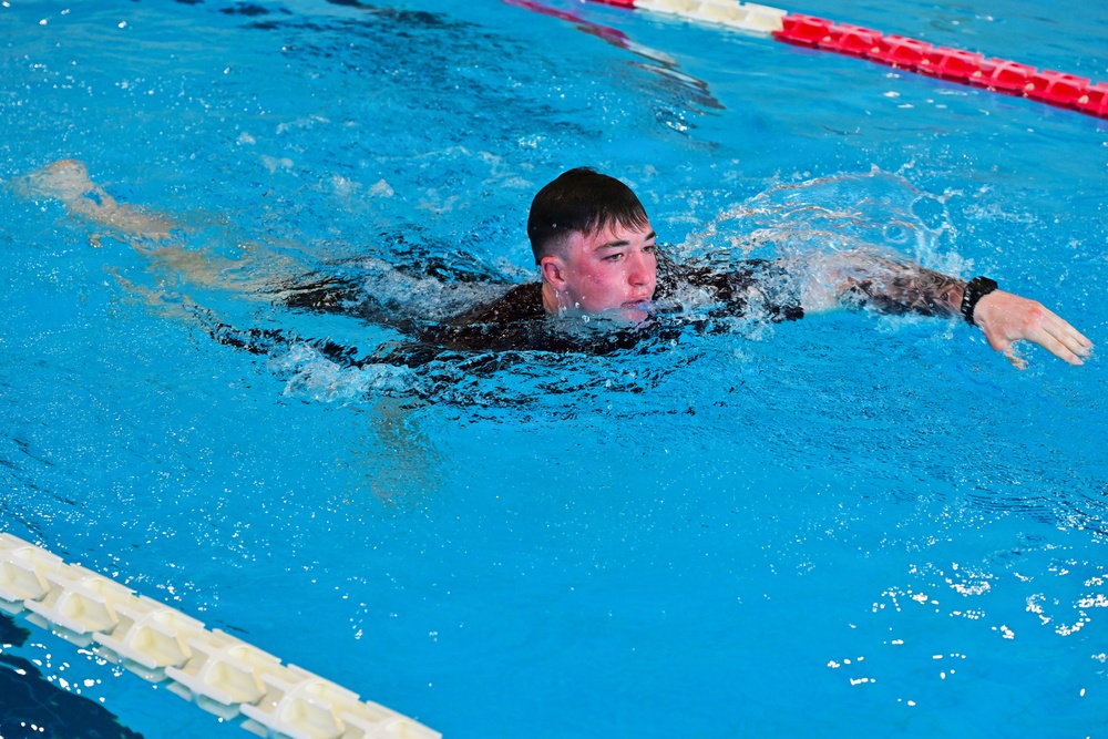 173rd Airborne Brigade Conducts Wet Silk Training