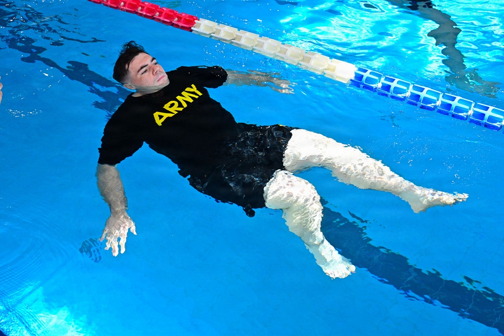 173rd Airborne Brigade Conducts Wet Silk Training